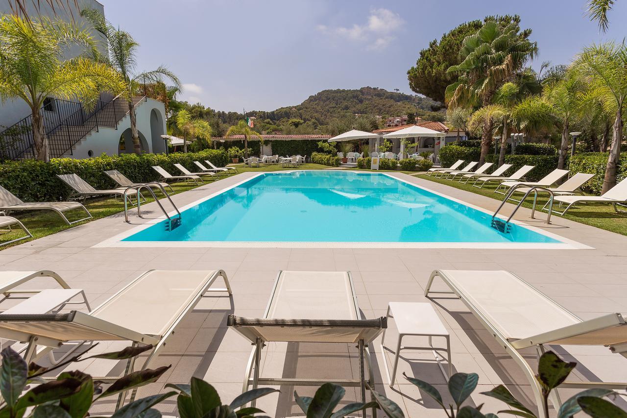 Agnone Cilento Baia Marticana Residence Hotel מראה חיצוני תמונה