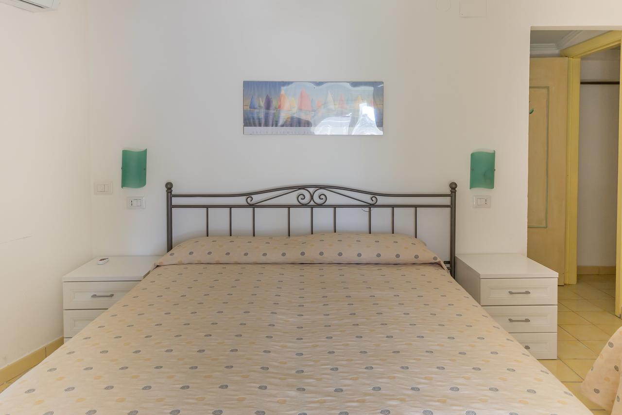 Agnone Cilento Baia Marticana Residence Hotel חדר תמונה
